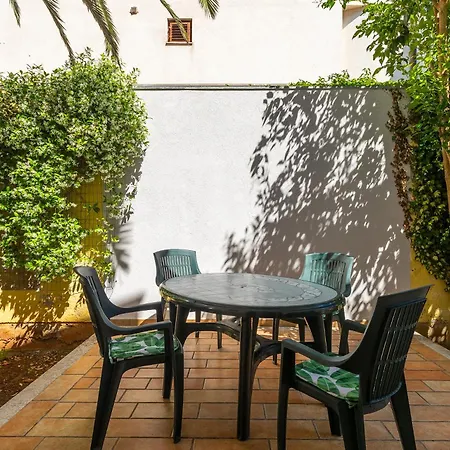 Loncar アパート *