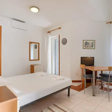 Apartman Loncar